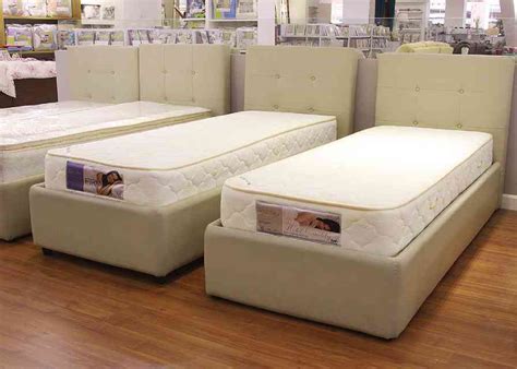 mandaue foam peoplecore|Why Mandaue Foam buys, rather than rents, space.